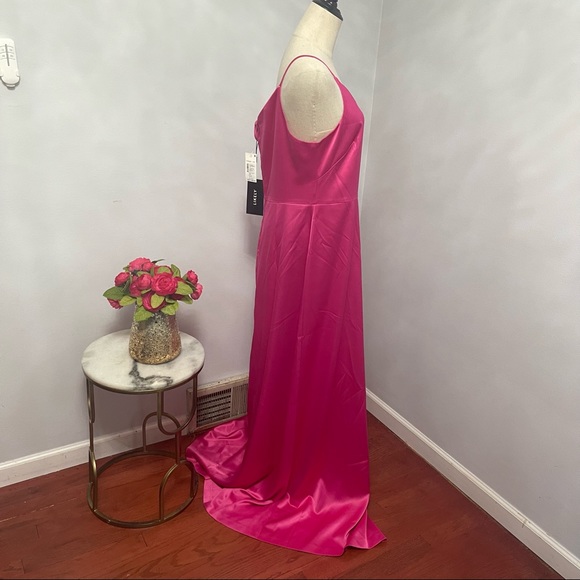 # Likely Cardallino Asymmetrical Fuchsia One Shoulder Strap Gown New With Tag - Picture 9 of 16